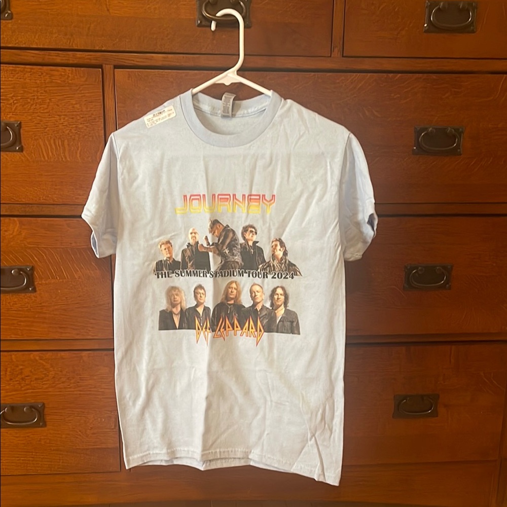 Deff Leppard Journey Concert 2024 Graphic Tee Short Sleeve Cotton